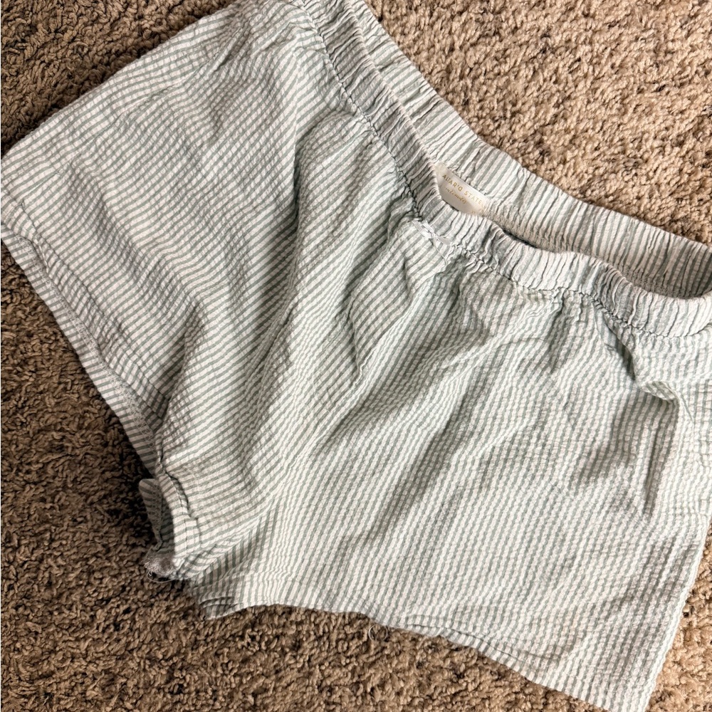 Altar'd State Light Gray Striped Women's Shorts